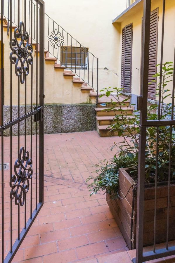 Sabrina'S Home By Short Holidays Bolonia Exterior foto
